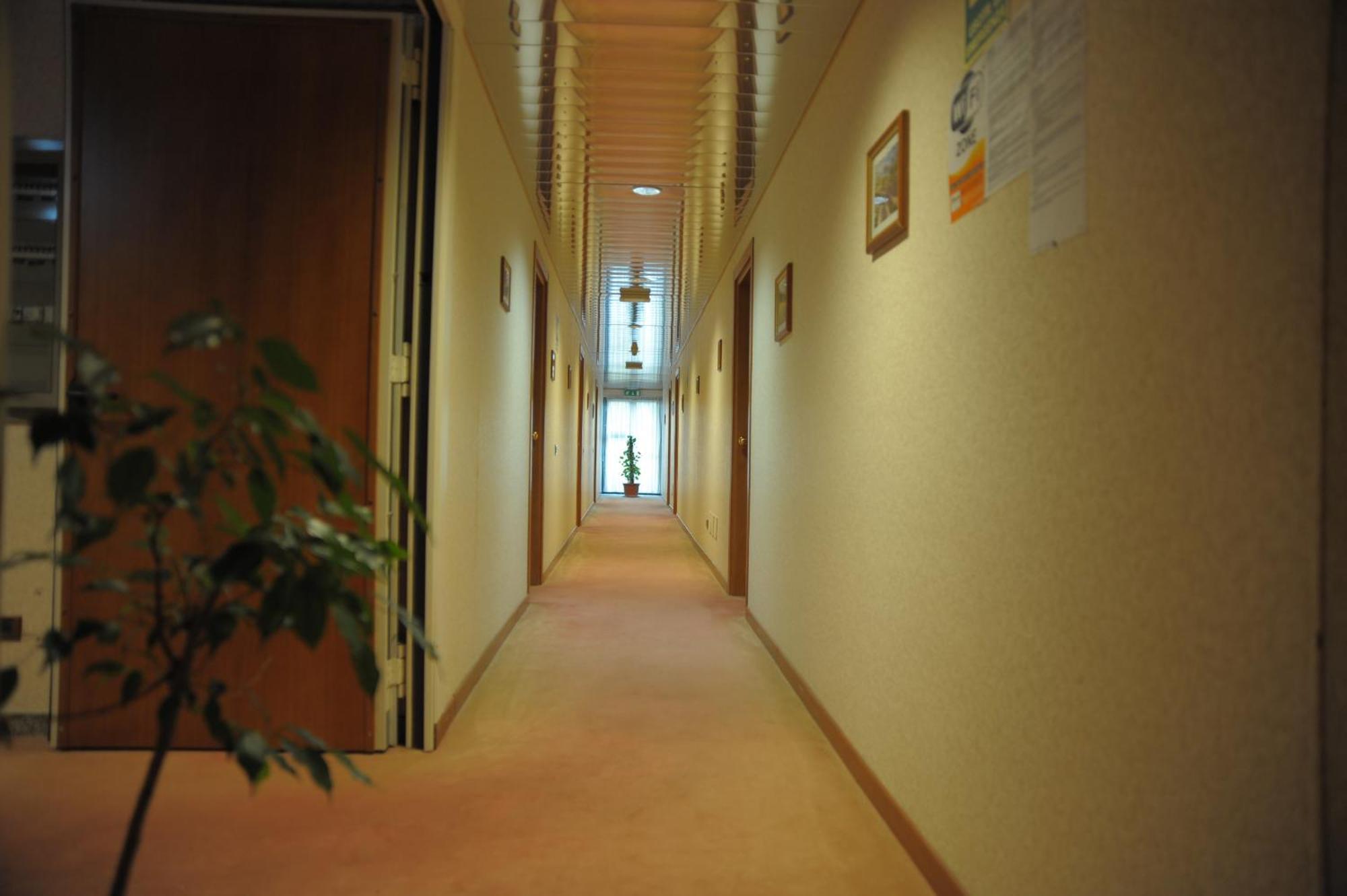 Hotel Le Gronde Cava Manara Zimmer foto